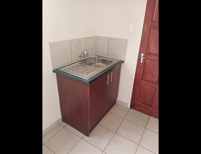 240M² VACANT LAND FOR SALE IN SHARON PARK